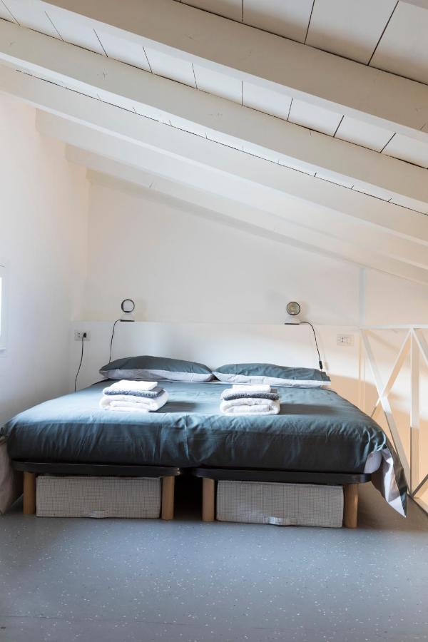 Xenia Apartments - Moderno Appartamento In Fondazione Prada Milaan Buitenkant foto