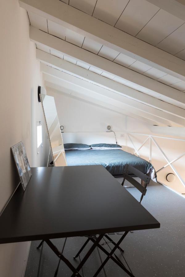 Xenia Apartments - Moderno Appartamento In Fondazione Prada Milaan Buitenkant foto